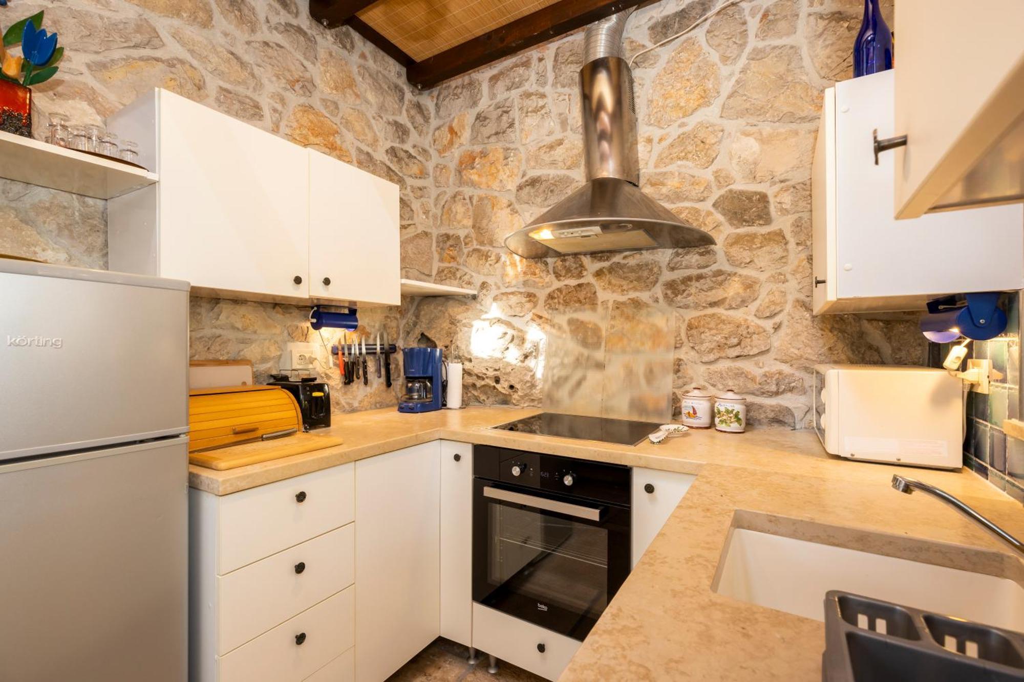הוילה מאלי לוסיניי Stone House Retreat מראה חיצוני תמונה